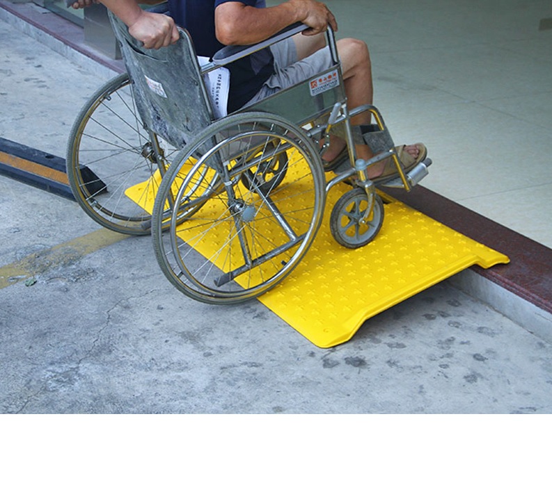 Portable Kerb Ramp 🚧 Heavy Duty Plastic Astrolift NZ Kerb Ramps